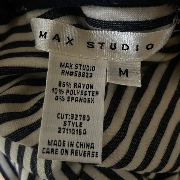 Max Studio Horizontal Stripe Knit Stretchy Mini Skirt Size Medium - Picture 3 of 5